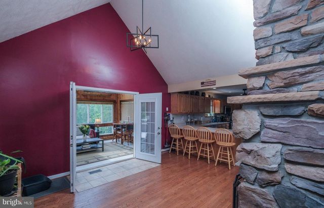 17 OWENS CT, Front Royal, VA 22630