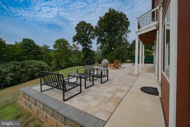 17 OWENS CT, Front Royal, VA 22630