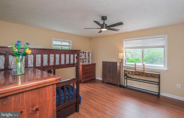 17 OWENS CT, Front Royal, VA 22630