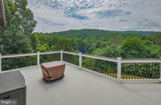 17 OWENS CT, Front Royal, VA 22630