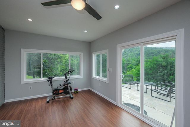 17 OWENS CT, Front Royal, VA 22630