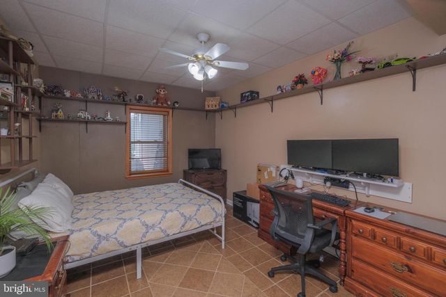 17 OWENS CT, Front Royal, VA 22630