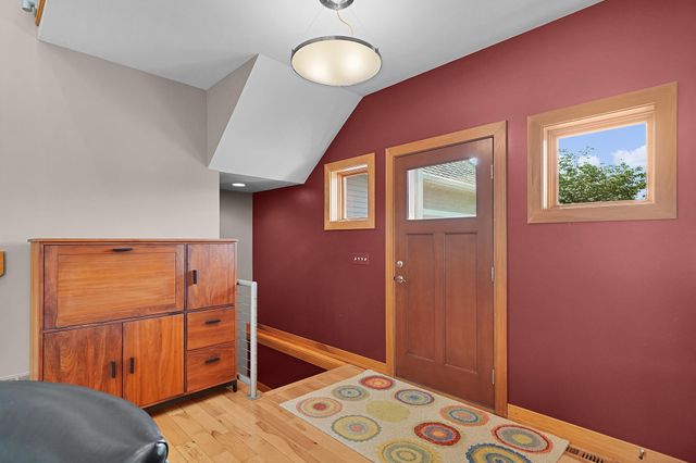 2037 Jennydale Court Se, Cascade Twp, MI 49546