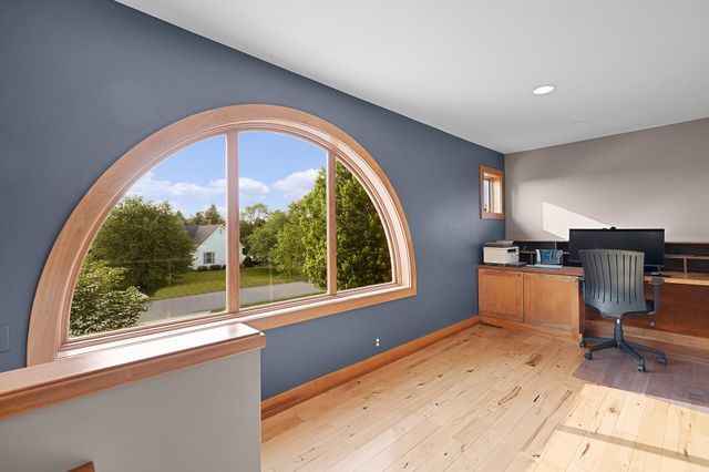 2037 Jennydale Court Se, Cascade Twp, MI 49546