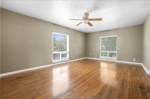 4723 Victor Street D, Dallas, TX 75246