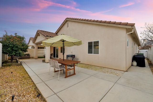 7457 Sobon Ln, Rancho Murieta, CA 95683