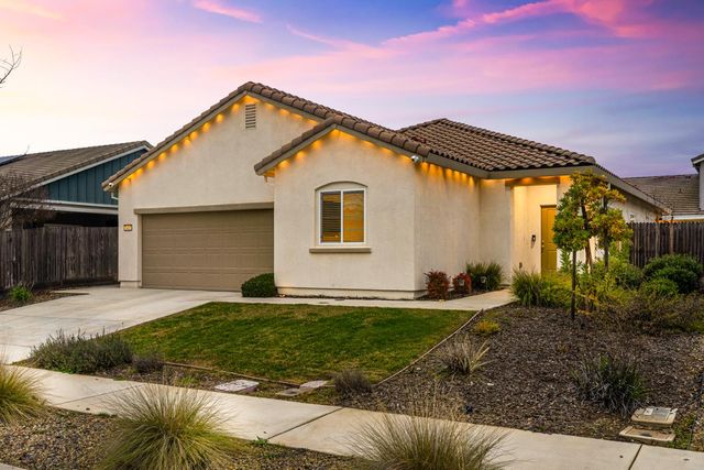 7457 Sobon Ln, Rancho Murieta, CA 95683