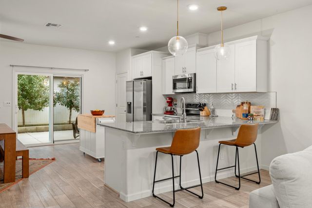 7457 Sobon Ln, Rancho Murieta, CA 95683