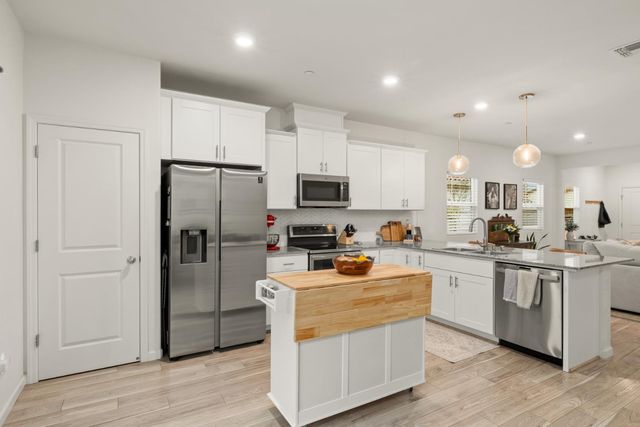 7457 Sobon Ln, Rancho Murieta, CA 95683