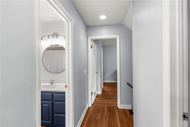 318 Webster Rd, Webster, NY 14580