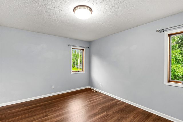 318 Webster Rd, Webster, NY 14580