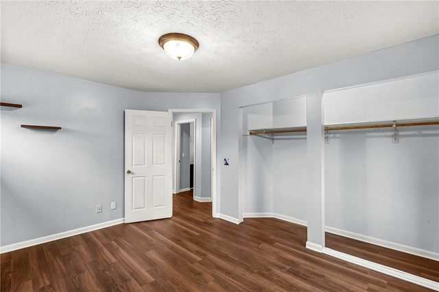 318 Webster Rd, Webster, NY 14580