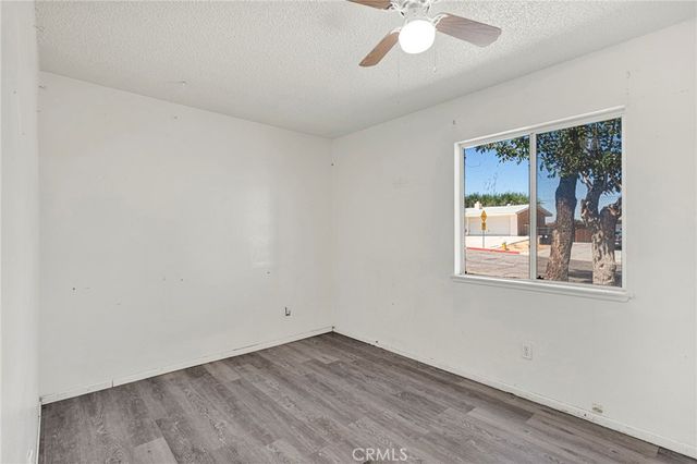 15105 Condor, Victorville, CA 92394