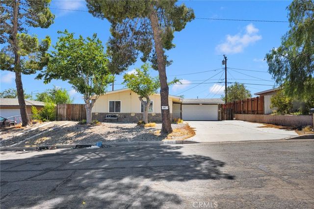 15105 Condor, Victorville, CA 92394
