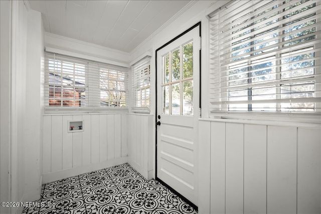 1639 PARRISH Place, Jacksonville, FL 32205