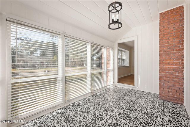 1639 PARRISH Place, Jacksonville, FL 32205