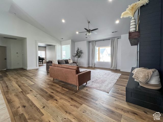 582 E 5020 N, Enoch, UT 84721