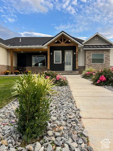 582 E 5020 N, Enoch, UT 84721