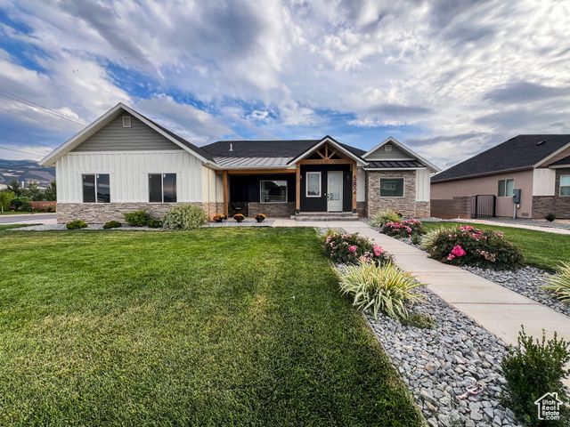 582 E 5020 N, Enoch, UT 84721