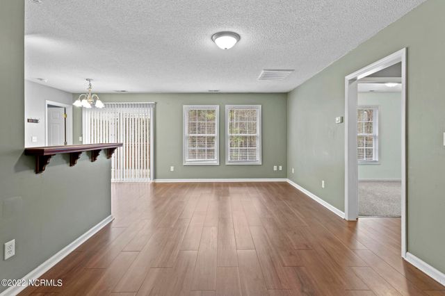 134 Constitution Avenue, Jacksonville, NC 28540