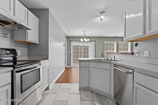 134 Constitution Avenue, Jacksonville, NC 28540