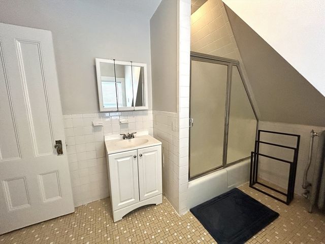 1601 Centre St -, Newton, MA 02461