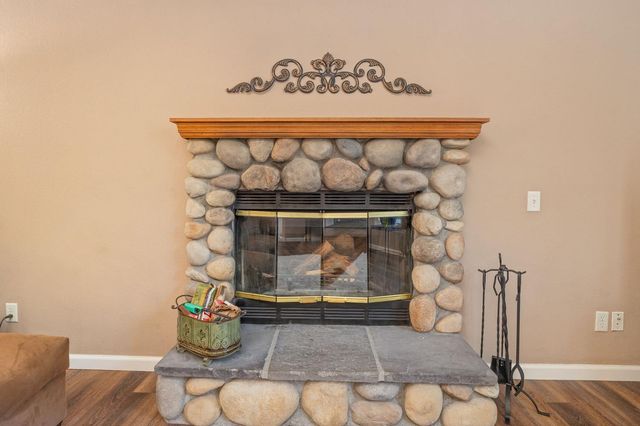 38778 Goldenrod Lane, Oakhurst, CA 93644