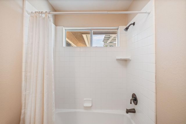 38778 Goldenrod Lane, Oakhurst, CA 93644