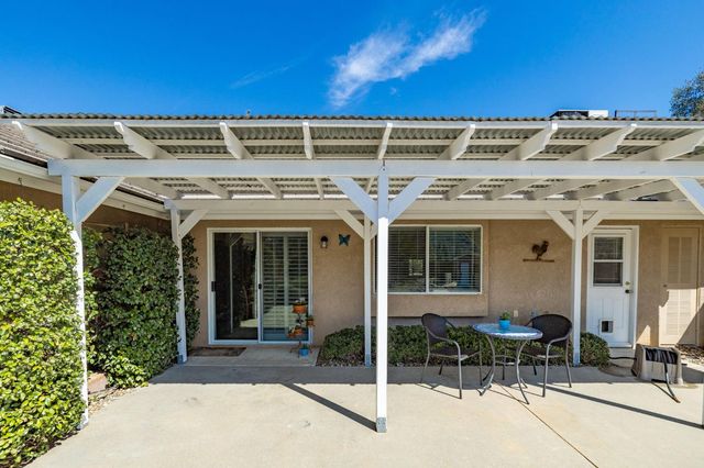 38778 Goldenrod Lane, Oakhurst, CA 93644