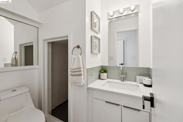 1393 Locust St, San Jose, CA 95110