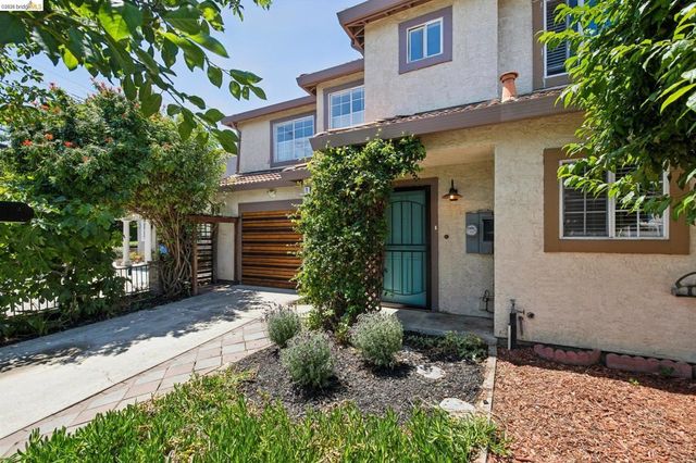 1393 Locust St, San Jose, CA 95110