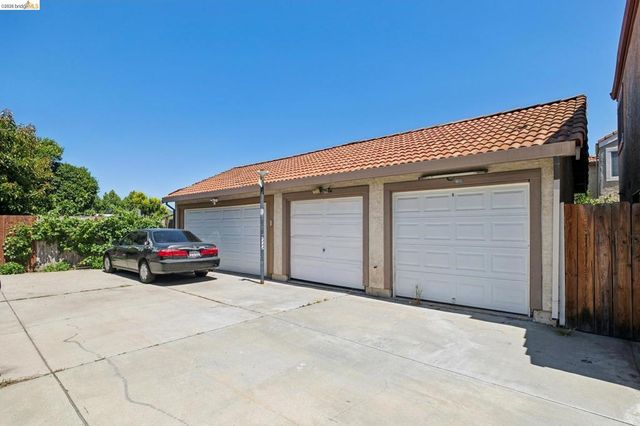 1393 Locust St, San Jose, CA 95110