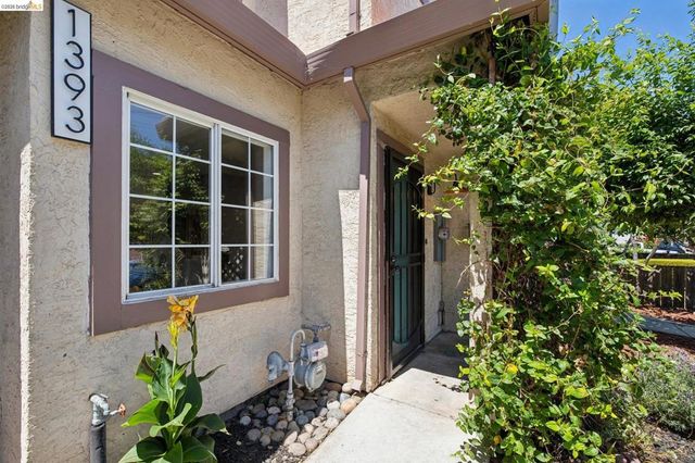 1393 Locust St, San Jose, CA 95110