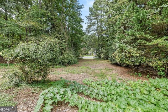 5930 Branden Hill Lane, Buford, GA 30518