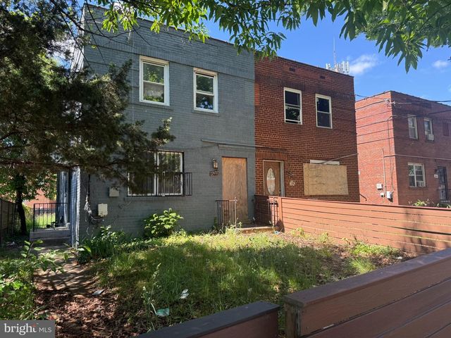 2420 ALABAMA AVE SE, Washington, DC 20020