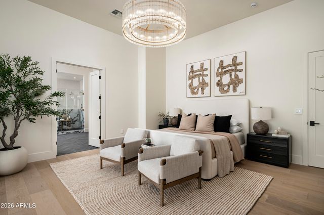 6602 N 40TH Street, Paradise Valley, AZ 85253