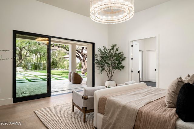 6602 N 40TH Street, Paradise Valley, AZ 85253