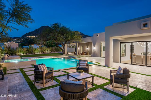 6602 N 40TH Street, Paradise Valley, AZ 85253