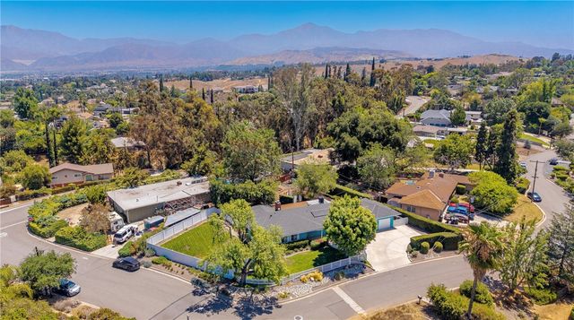 505 Marilyn Lane, Redlands, CA 92373