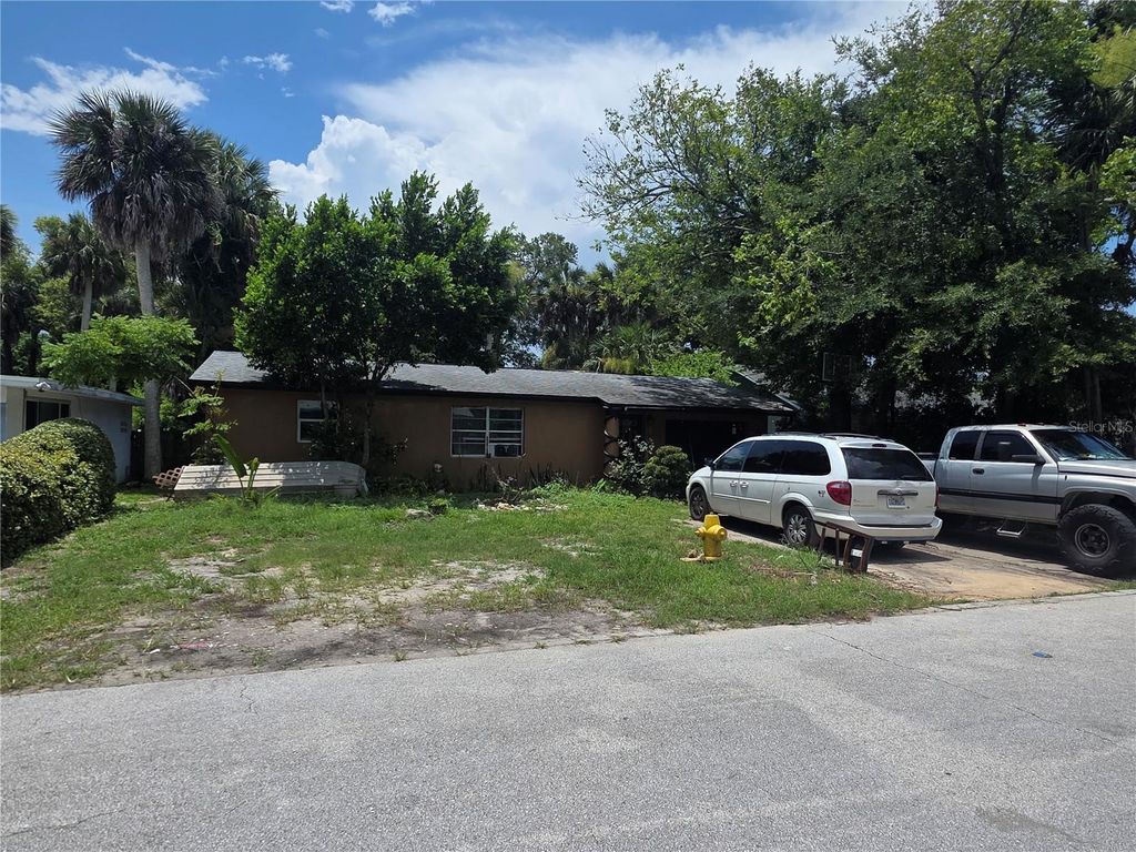 625 AURORA STREET, South Daytona, FL 32119