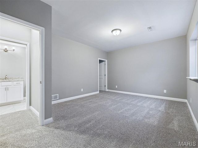 308 George Bush Boulevard, Troy, IL 62294