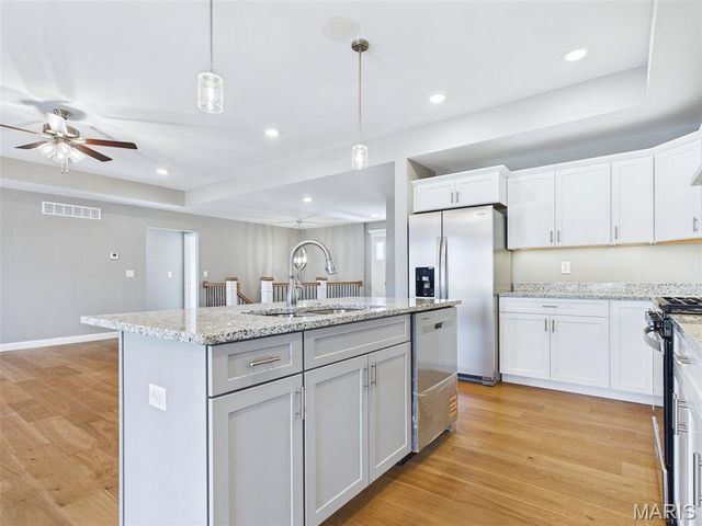 308 George Bush Boulevard, Troy, IL 62294