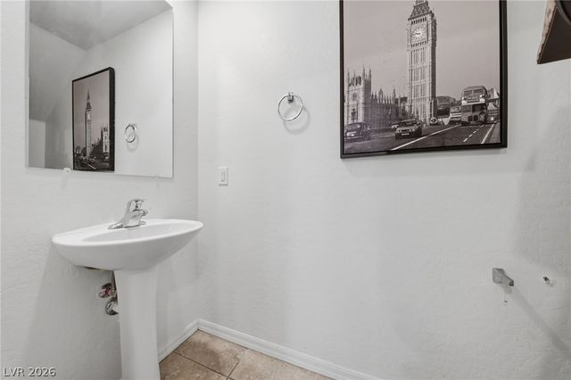6256 Clackamas Court, Las Vegas, NV 89122