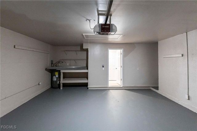 2007 NW 21st ST, Cape Coral, FL 33993