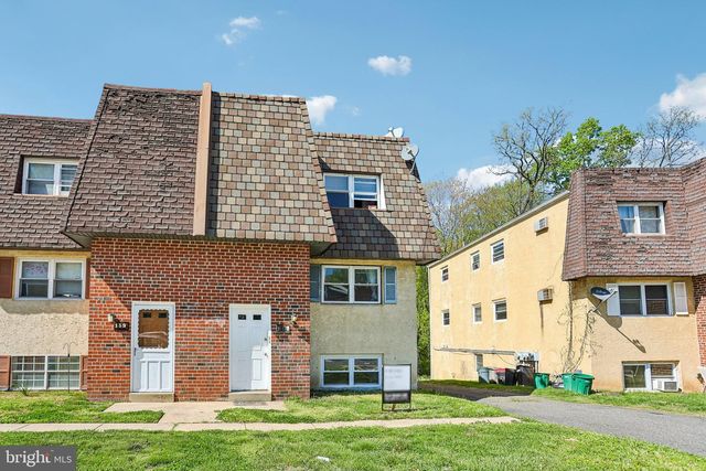 157 MEADOWBROOK LN, Brookhaven, PA 19015