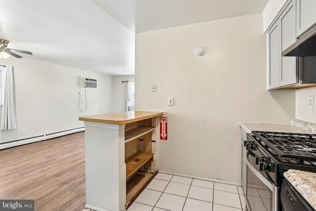 157 MEADOWBROOK LN, Brookhaven, PA 19015