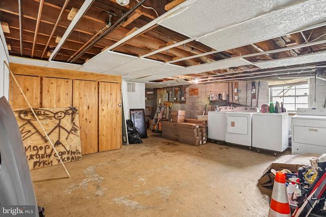 157 MEADOWBROOK LN, Brookhaven, PA 19015