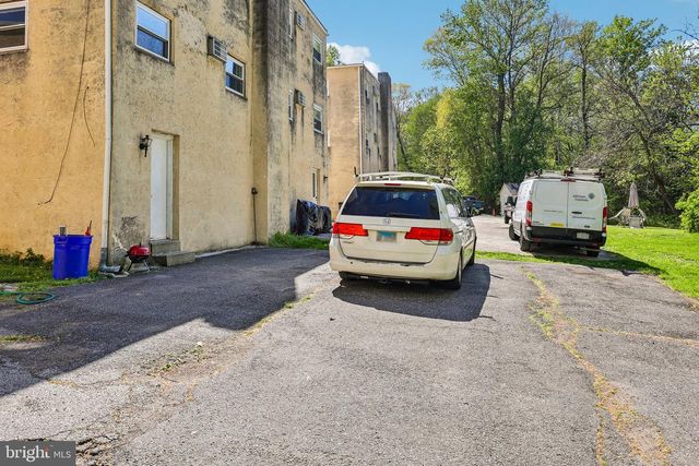 157 MEADOWBROOK LN, Brookhaven, PA 19015