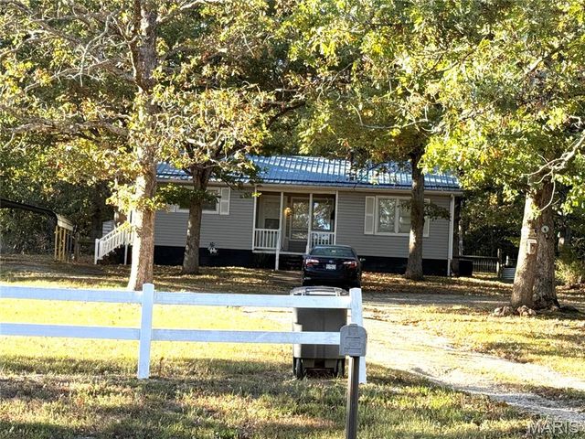 16759 Highway 32, Bismarck, MO 63624