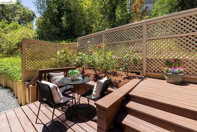 6685 Shepherd Canyon Rd, Oakland, CA 94611